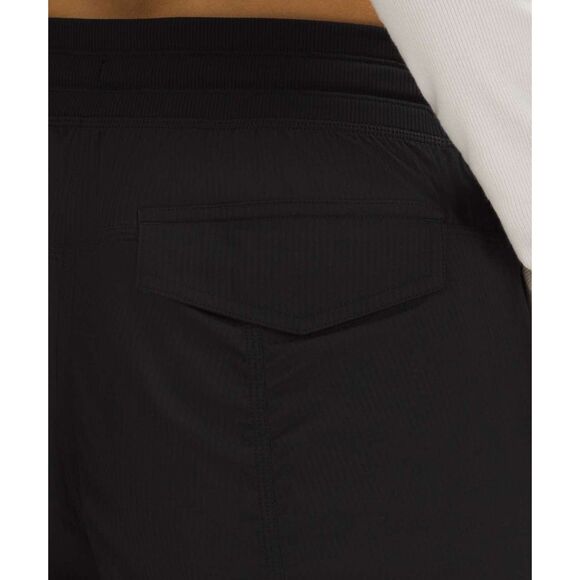 Lululemon Dance Studio Relaxed-Fit Mid-Rise Cargo Pant *Black - Picture 11 of 14